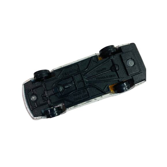 Lot of 10 Assorted Diecast Cars Van Racing Vehicles Toys 1:64 Scale - Picture 16 of 16